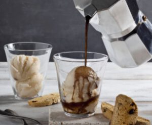 Affocato dessert koffielikeur ijs recept